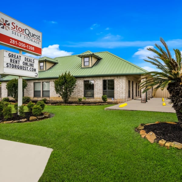 Exterior of StorQuest Self Storage in Spring, Texas